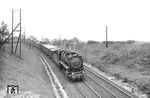 43 008 vom Bw Weißenfels mit einem Güterzug bei Vieselbach an der Strecke Weimar—Erfurt. (26.05.1936) <i>Foto: DLA Darmstadt (Bellingrodt)</i>