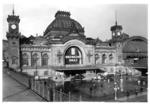 Das Eingangsportal zum Dresdener Hauptbahnhof. (1928) <i>Foto: RVM</i>