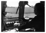 Blick in den Führerstand des FDt 16 bei 160 km/h. (1936) <i>Foto: RVM</i>