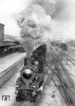 Eine sächs. XV verlässt mit D 22 Berlin - Leipzig - München den Bahnhof Altenburg. (1904) <i>Foto: RVM</i>