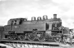 Lok 14 der Eutin - Lübecker Eisenbahn. Die Lokomotiven mit den Bahnnummern 11 bis 14 (in zweiter Besetzung) waren Heißdampf-Tenderlokomotivem der Eutin-Lübecker Eisenbahn (ELE). Die zwischen 1924 und 1929 von Henschel gelieferten Lokomotiven hatten die Achsfolge 1'C1' und waren für den Personenzugdienst vorgesehen. Die Lokomotiven basierten nicht auf bei manchen Länderbahnen bewährten 1'C1'-Lokomotiven, sondern waren eine Neukonstruktion.1936 wurde die zulässige Höchstgeschwindigkeit der Lokomotiven von 80 auf 90 km/h heraufgesetzt, womit auch ein Einsatz im Eilzugdienst möglich wurde.Die Deutsche Reichsbahn übernahm 1941 die ELE und ordnete die Lokomotiven mit den Nummern 75 631–634 in die DRG-Baureihe 75.6 ein.  (1926) <i>Foto: Werner Hubert</i>