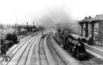 18 521 verlässt mit dem Rheingoldzug den Bahnhof Mannheim. (1928) <i>Foto: Rudolf Kreutzer</i>