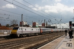 Der East Coast High Speed Train 91130 (Edinburgh - Leeds - London-KingsCross) in Doncaster. (13.04.2012) <i>Foto: Joachim Bügel</i>