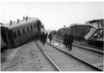 Alte russische Personenwagen nach einem Angriff in Weißrussland. (1941) <i>Foto: RVM (Schuster)</i>