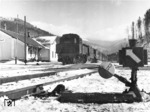 93 1527 (ex CSD 423.072) im Bahnhof Winkelsdorf (östl. Sudentenland), dem Endpunkt der Nebenbahn Mährisch - Schönberg. (1944) <i>Foto: RVM (Ittenbach)</i>