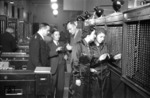 Der Fahrkartenschrank in der Fka Köln Hbf. (1938) <i>Foto: RVM</i>