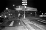 Culemeyer-Transport der 103 115 durch das nächtliche Essen. (04.07.1972) <i>Foto: Joachim Bügel</i>