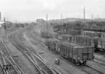 Blick auf den Rangierbahnhof von Hamm. Im Hintergrund die Anlagen des Bw. (1951) <i>Foto: Willi Marotz</i>