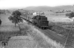 65 001 mit einem Personenzug bei Rimbach/Odenwald (Strecke Weinheim - Fürth/O.) (06.07.1967) <i>Foto: Wolfgang Bügel</i>