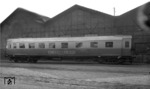 Der für den westdeutschen Handwerkskammertag im Aw Opalden umgebaute Präsentationswagen (508 252 Essen) für den Deutschen Verband für Schweißtechnik. (1956) <i>Foto: Slg. Eisenbahnstiftung</i>