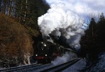 62 015 mit einem Film-Sonderzug bei Förtha/Th. (05.12.1990) <i>Foto: Wolfgang Bügel</i>