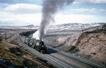 Union Pacific No. 4010 ("Big Boy") mit einem beachtlichen Güterzug aus 84 Wagen am Sherman Hill in Wyoming (USA). (11.11.1951) <i>Foto: R.H.Kindig</i>