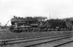 Seitenaufnahme der bereits kalt abgestellten 56 2637 im Bw Duisburg-Ruhrot Hafen. (1963) <i>Foto: Willi Marotz</i>