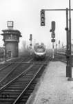 Start des TEE 78 "Helvetia" nach Zürich im Bahnhof Hamburg-Altona. (06.03.1958) <i>Foto: Walter Hollnagel</i>
