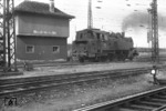 64 297 in Aschaffenburg Hbf. (04.06.1967) <i>Foto: Wolfgang Bügel</i>