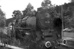 62 003 während einer Ausstellung im Bahnhof Köln-Deutz Tief. Die Lok dienste später neben der 17 218 der Lokführerschule in Troisdorf als Anschauungsobjekt.  (1957) <i>Foto: Fischer</i>