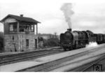 50.685 verlässt den Bahnhof Deutschlandsberg auf der Graz-Köflacher-Eisenbahn. Die Lok befindet sich heute im Technikmuseum in Speyer. (28.11.1973) <i>Foto: Slg. Eisenbahnstiftung</i>