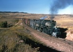 United Pacific No. 4003 ("Big Boy" ) mit einem beachtlichen Güterzug  bei Hermosa/Wyoming. (19.09.1958) <i>Foto: Al Chione</i>