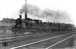 78 479 hat soeben mit Luxuszug 371 (Berlin - London) den Hauptbahnhof von Hannover verlassen. (1922) <i>Foto: Rudolf Kreutzer</i>