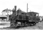 Lok U 24 (Krauss-Linz Bj 1902) der Bregenzer Waldbahn während der Reichsbahnzeit eingereiht als 99 7813 vor dem Heizhaus in Vorkloster. Die hier gezeigte Maschine überstand den Krieg, wurde 1971 als ÖBB 298.24 ausgemustert und nach langer Abstellung 2006 auf Initiative der Stadt Bregenz wieder betriebsfähig aufgearbeitet. (1938) <i>Foto: RVM</i>