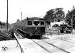 Ein S-Bahnzug (ET 165) auf der Linie Berlin-Heiligensee--Lichtenrade. (28.08.1968) <i>Foto: Slg. Eisenbahnstiftung</i>
