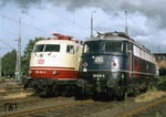 Sonntagsruhe im Bw Köln Bbf mit den Museumslokomotiven 103 184 und 110 348. (17.09.2005) <i>Foto: Wilfried Sieberg</i>