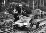 Streckeninspektionfahrt an der Blockstelle Kälna irgendwo in der Ukraine. (24.03.1943) <i>Foto: Below (RVM)</i>