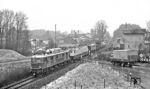 Anlässlich einer Ausstellung zu 75 Jahre elektrische Zugförderung in Bayern war dieser illustere Lokzug in Diemendorf unterwegs. (04.08.1980) <i>Foto: Frank Lüdecke</i>