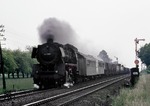 44 1067 mit einem Militärzug bei Bad Sassendorf auf der Strecke Hamm - Soest. (08.1967) <i>Foto: H.D.Kremer</i>