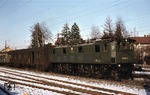 116 009 verlässt vor N 4553 den Bahnhof Prien. (20.12.1974) <i>Foto: Peter Schiffer</i>