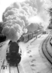03 1049 verlässt vor F 191 "Nord-Express" den Bahnhof Hamburg-Dammtor. (15.02.1955) <i>Foto: Walter Hollnagel</i>