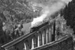 75 151 auf dem Ravennaviadukt (Höllentalbahn). (1932) <i>Foto: RVM</i>