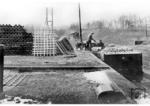 Tonroheverladung im Bahnhof Groß-Königsdorf (heute: Frechen-Königsdorf) an der Strecke Köln - Aachen. (1934) <i>Foto: RVM</i>