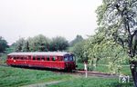 515 623 als N 6673 im blühenden Westerwald bei Ebernhahn auf der Strecke Grenzau - Siershahn. (06.05.1983) <i>Foto: Wolfgang Bügel</i>