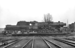 Die Gremberger 50 3054 wendet auf der Drehscheibe in ihrem Heimat-Bw. (1955) <i>Foto: Fischer</i>