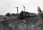78 256 passiert die Einfahrsignale des Bahnhofs Lippstadt. (02.08.1966) <i>Foto: Wolfgang Bügel</i>
