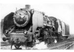 17 1119 wurde 1949 im RAW Stendal auf Kohlenstaub-Feuerung umgebaut. Als weitere Besonderheiten erhielt sie ein Flügelrad-Emblem an Rauchkammertür sowie einen Umbautender von einer Kondenslok der Baureihe 52. (1954) <i>Foto: Slg. Klaus Kieper</i>