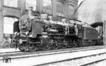 38 1541 war vom Dezember 1928 bis Februar 1944 als Bremslok beim Versuchamt der LVA Berlin-Grunwewald tätig. Sie war die einzige Reichsbahn-P8 mit Riggenbach-Gegendruckbremse. Ihr weiteres Schicksal blieb unklar, angeblich wurde sie in der Werkstätte Ceska-Lipa/Böhm.-Leipa vom 18.- 31.07.1946 als Beutelok gesichtet. Offiziell wurde sie am 10.07.1956 als Ostverlust ausgemustert. (1935) <i>Foto: Werner Hubert</i>