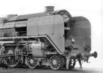 Kopfteil der 05 003 im Fotografieranstrich nach dem Umbau von Kohlenstaubfeuerung in die Regelbauform. (1944) <i>Foto: Slg. Tiemann</i>