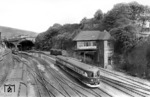 SVT 04 102  (137 152) verlässt als FDt 17 "Fliegender Kölner" den Bahnhof Wuppertal-Elberfeld. (29.06.1936) <i>Foto: DLA Darmstadt</i>