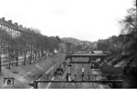 39 128 im Einschnitt zwischen Wuppertal-Elberfeld und -Steinbeck. (1932) <i>Foto: RVM / Eckler</i>