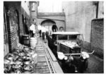 Milchkannenverladung am Bahnhof Demmin an der Strecke Stralsund - Neustrelitz. (1930) <i>Foto: RVM</i>