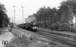 Vorspannlok 17 1191 und Zuglok 17 205 befördern den D 14 in Uchtspringe. (14.06.1936) <i>Foto: DLA Darmstadt</i>