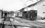 Lok "Osser" der Lokalbahn Deggendorf-Metten im Bahnhof Metten. (1962) <i>Foto: Slg. Eisenbahnstiftung</i>