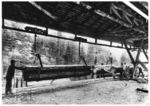 Holzumladung auf die Reichsbahn im Schwarzwald. (1931) <i>Foto: RVM</i>