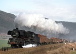 41 1180-3 (41 180) befördert Dg 55445 am ersten Tag des Jahres 1983 auf der Saalebahn bei Etzelbach. (01.01.1983) <i>Foto: Wolfgang Bügel</i>