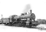 Die 1910 bei Henschel in Kassel unter der Fabriknummer 10000 gebaute 57 1002 ("Mainz 5401") im Bw Darmstadt-Kranichstein. (1929) <i>Foto: Hermann Maey</i>