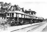 Der vermeintliche "VT 65 905" auf Abnahmefahrt. Diese Triebwagenbezeichnung taucht in keinem offiziellen Nummernschema der DRG auf, dennoch wurde das Originalfoto so beschriftet. Wie sich nunmehr herausgestellt hat, ist dies der Triebwagen "872 Frankfurt" (VT 872), der bei der DB später in den VT 92 501 umgebaut wurde (vgl. Foto Nr. 4772). (1932) <i>Foto: Hermann Maey</i>