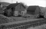 Ein württembergisches Bahnwärterhaus bei Schwäbisch Hall. (1954) <i>Foto: Slg. Eisenbahnstiftung</i>