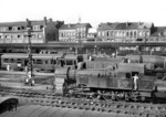 SNCB 98.040, eine der pr. T 16.1 (ex "8144 Esn"), die aufgrund des Versailler Vertrags 1918 an die Belgische Staatsbahn abgeliefert wurden, im Bahnhof Liege-Guillemins. (03.07.1950) <i>Foto: R. Whittington</i>
